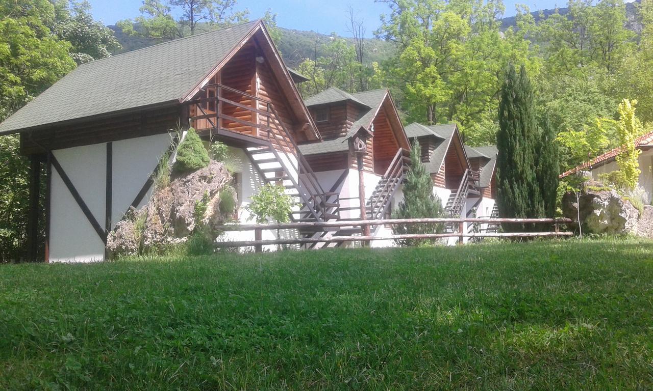Vodopad Lisine Bed and Breakfast Strmosten Buitenkant foto