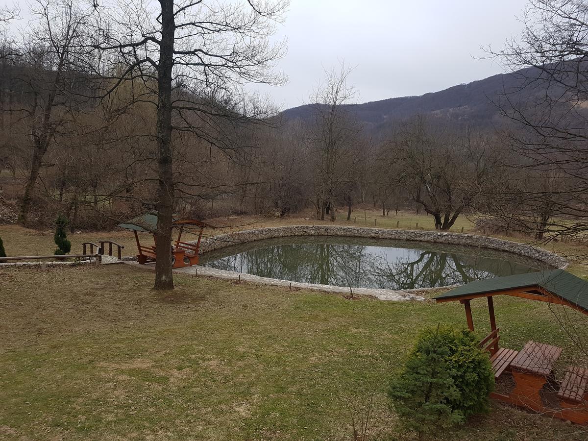 Vodopad Lisine Bed and Breakfast Strmosten Buitenkant foto